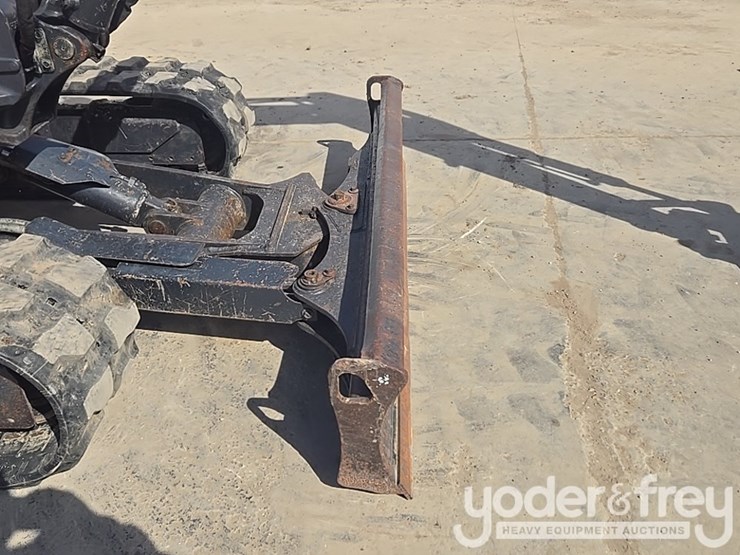 2018-kubota-kx057-4-image-16