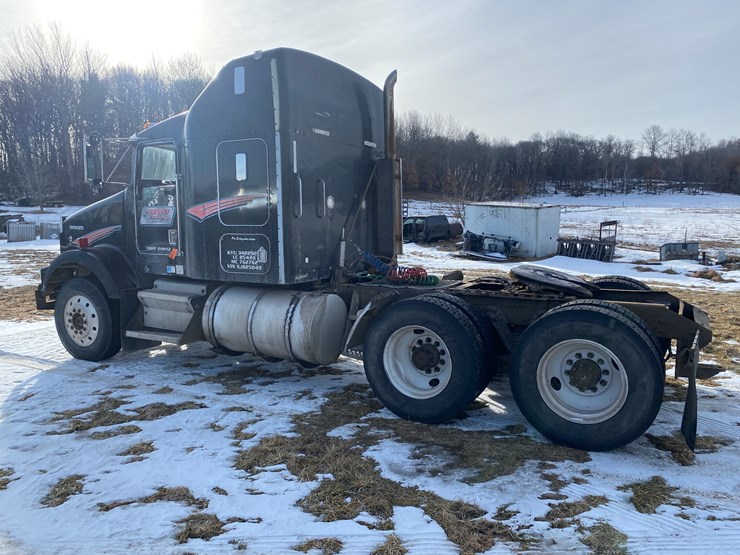 1999-kenworth-t800-image-9