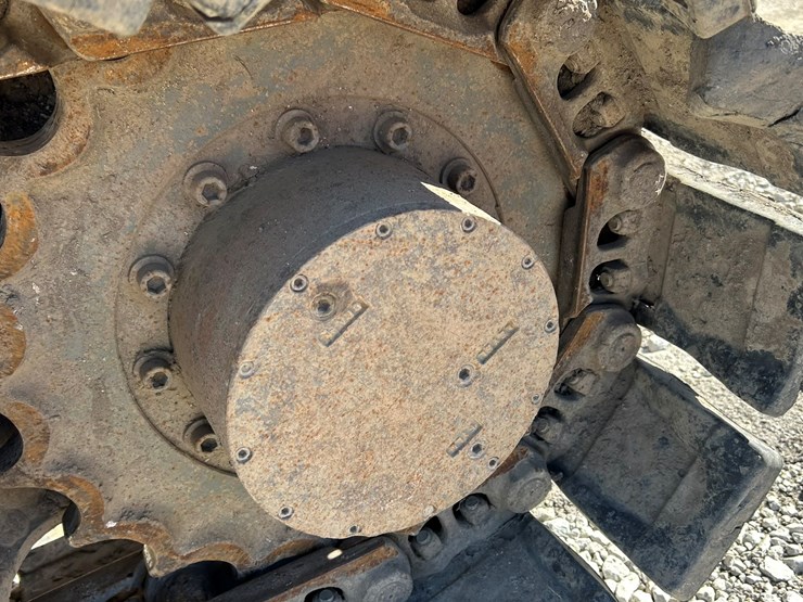 takeuchi-tb180fr-image-76