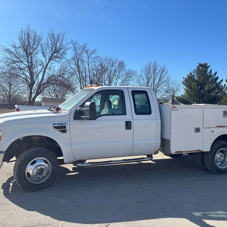 2008 FORD F350