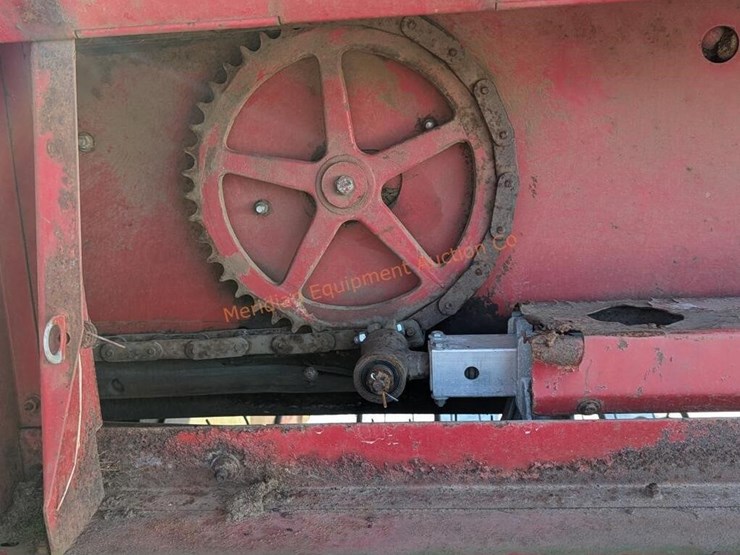 new-holland-286-image-19