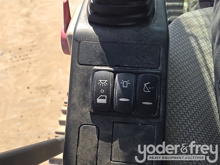 2017-volvo-ec350el-image-89