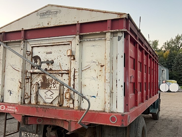 1975-chevrolet-c60-image-39