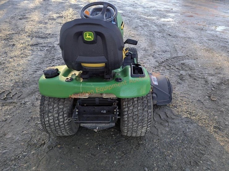 john-deere-x320-image-7