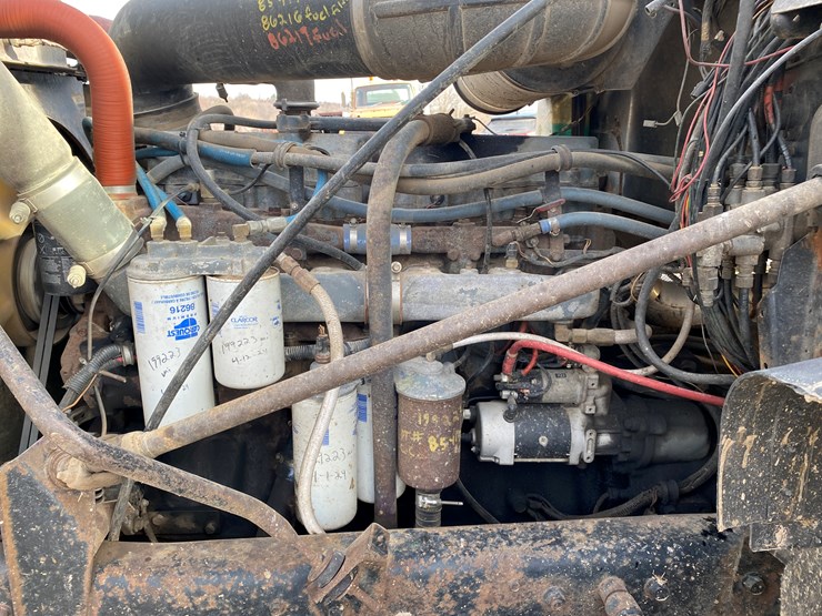 #425-•-mack-elite-cl-713-manure-truck-(has-wi-title)-(colfax,-wi)-image-44