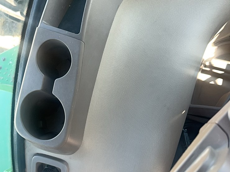 2016-john-deere-9520r-image-134