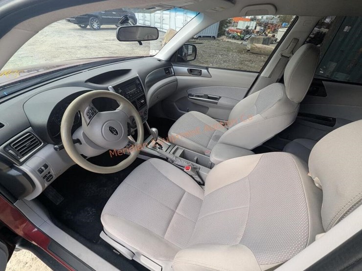 2013-subaru-forester-image-8