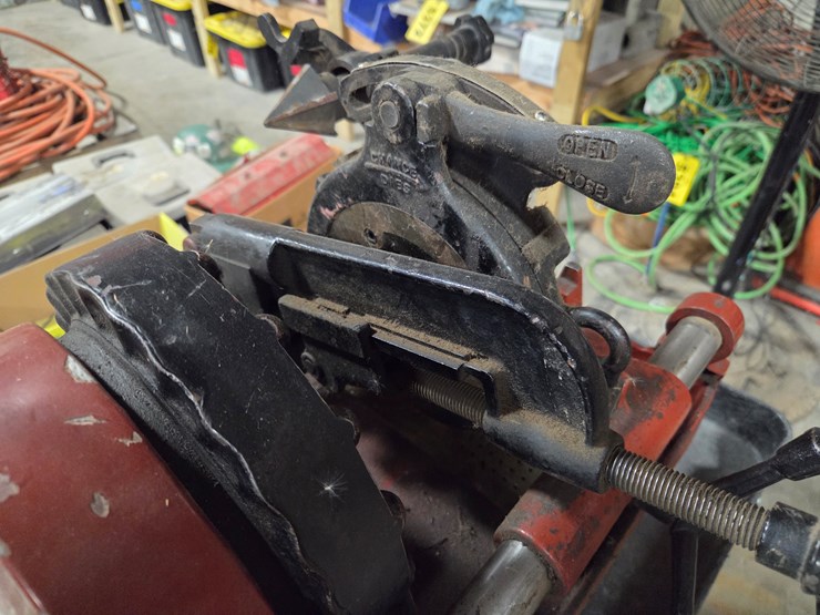 #5393-•-northern-tool-1/2"-2"-pipe-threading-machine-image-5