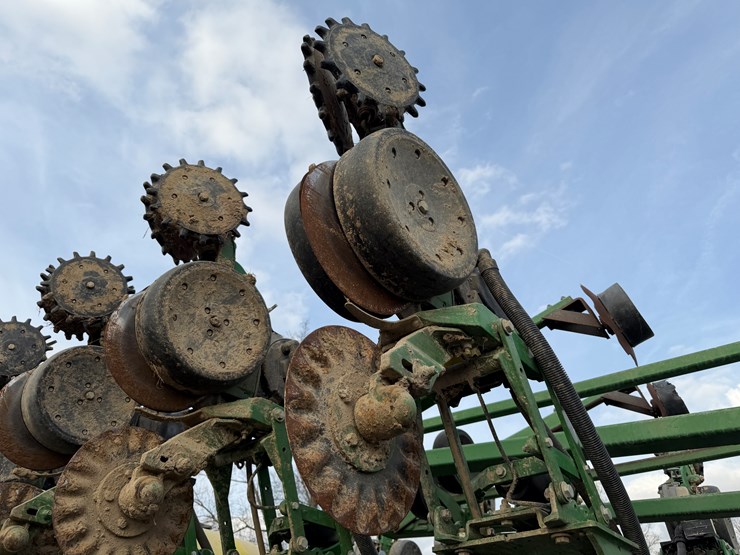 john-deere-1790-image-89