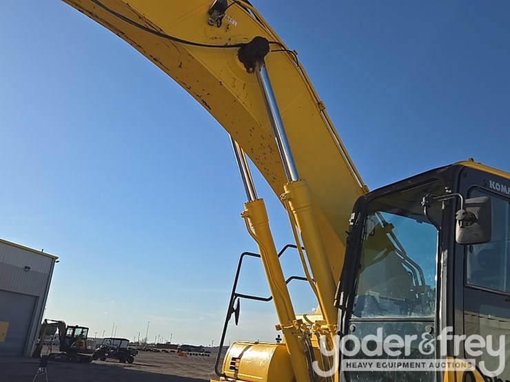 2022-komatsu-pc360-lc-11-image-53