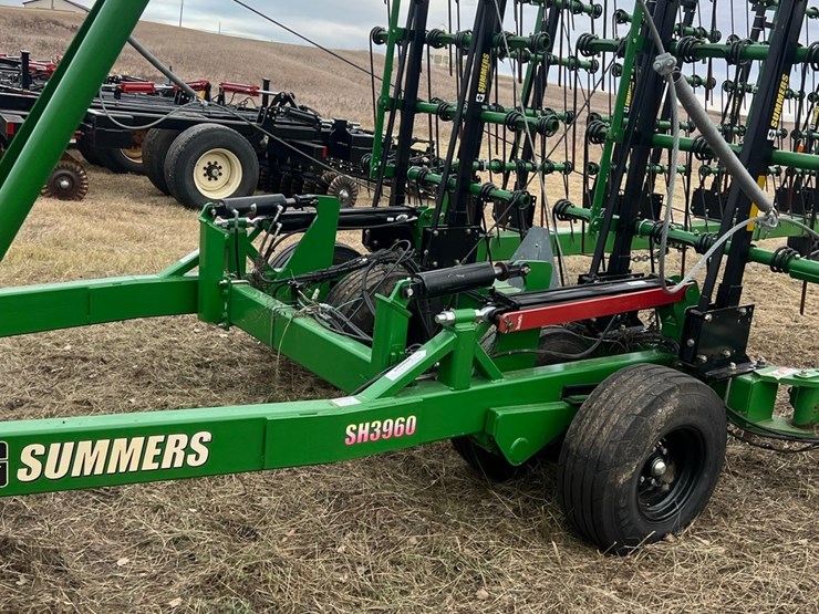 lot-32.-72’-summers-model-sh-3960-heavy-harrow,-approximately-5-years-old-,-hyd-down-pressure,-absolutely-excellent-cond.-image-6