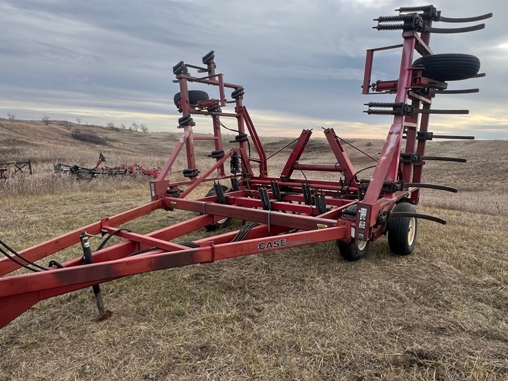 case-ih-5600-image-8