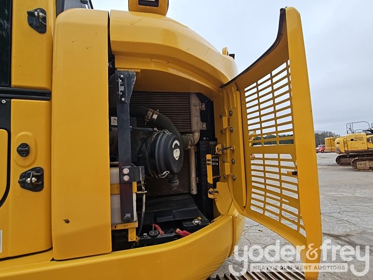 2019-komatsu-pc228us-lc-image-38