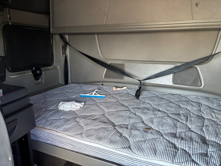 2015-international-prostar-image-24