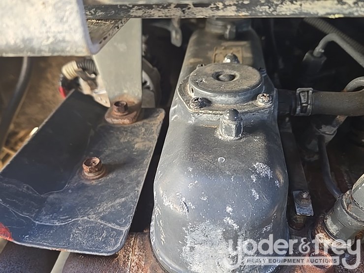 2012-kubota-rtv1140cpx-image-23