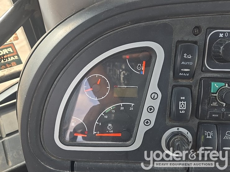 2017-jcb-3cx-image-91