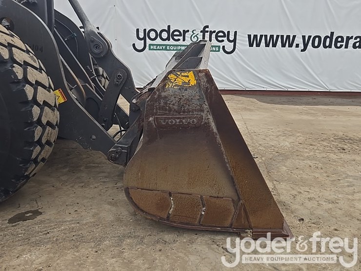 2017-volvo-l110h-image-13