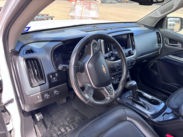 2020-chevrolet-colorado-image-7