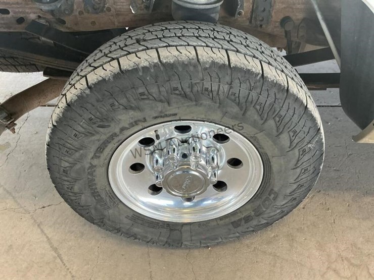 2001-ford-f250-image-8