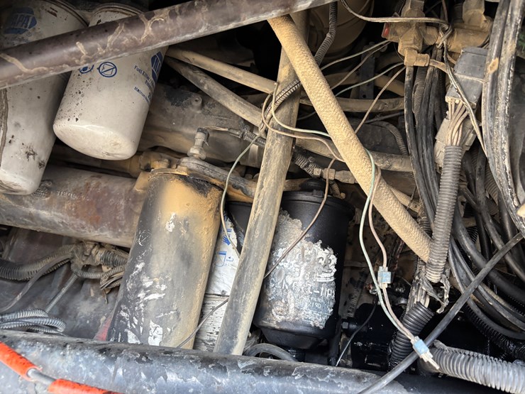 2000-mack-ch600-image-12