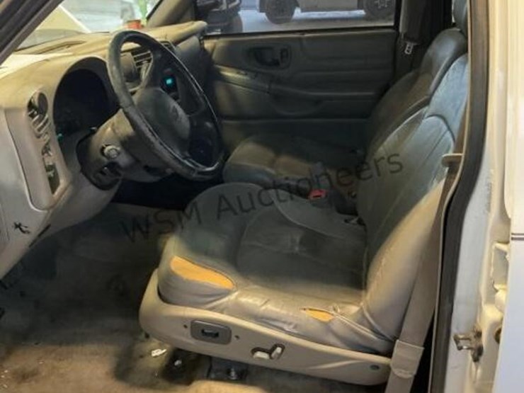 2000-chevrolet-blazer-image-20