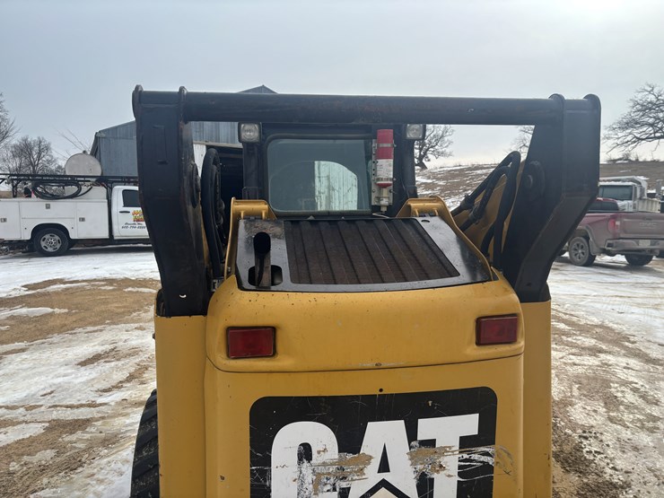 2009-caterpillar-252b2-image-10