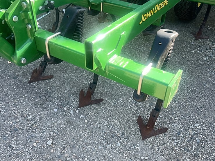 2024-john-deere-52-image-17