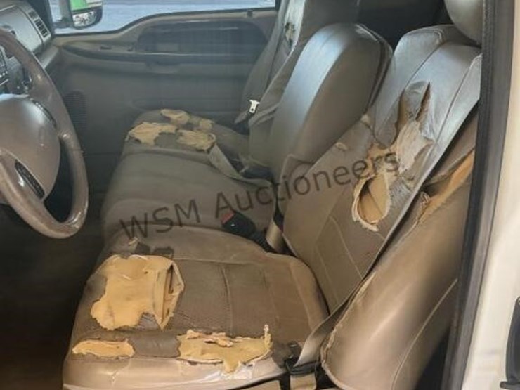 2001-ford-f250-image-22