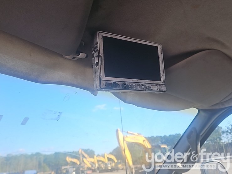 1999-ford-f550-image-29