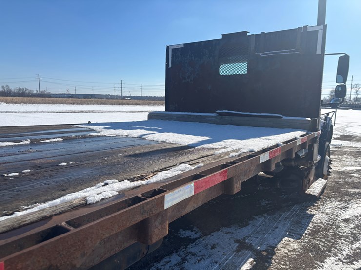 #2294-•-2013-freightliner-m2-flatbed-truck-image-20