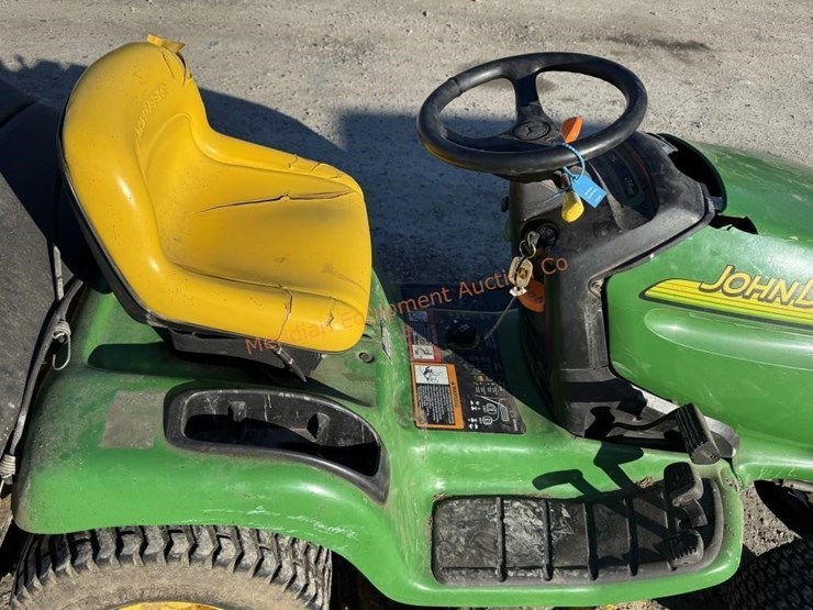 john-deere-180-image-7
