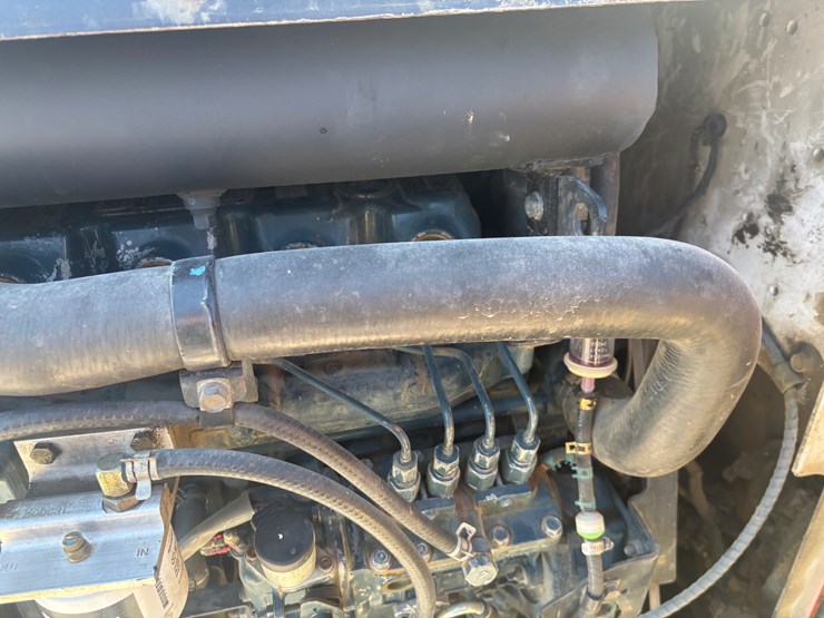 2007-bobcat-t300-image-18