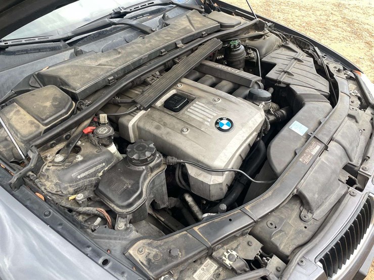 2006-bmw-325i-4-door-sedan-(178,642-miles)-image-8