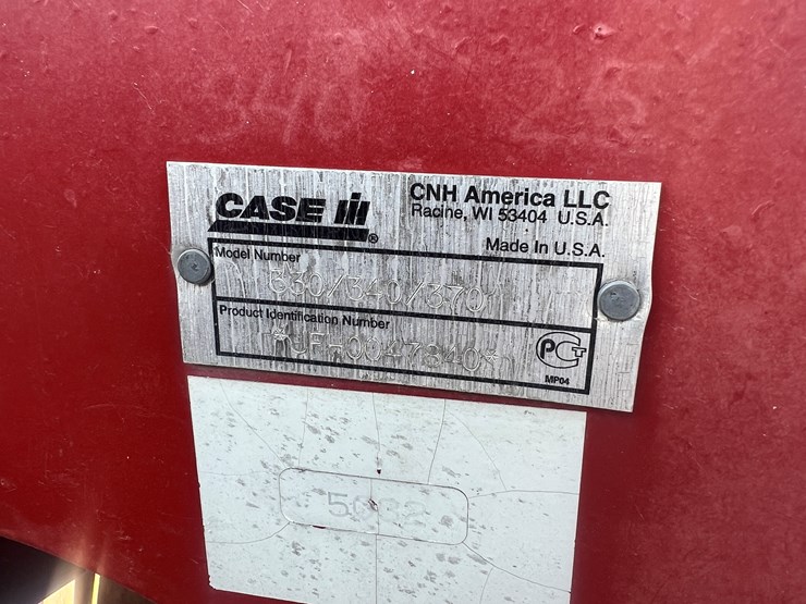 case-ih-340-image-9