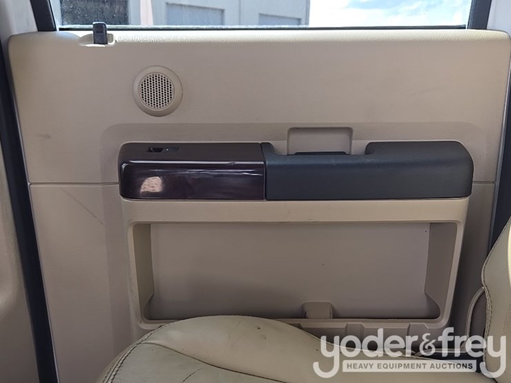 2008-ford-f350-image-42