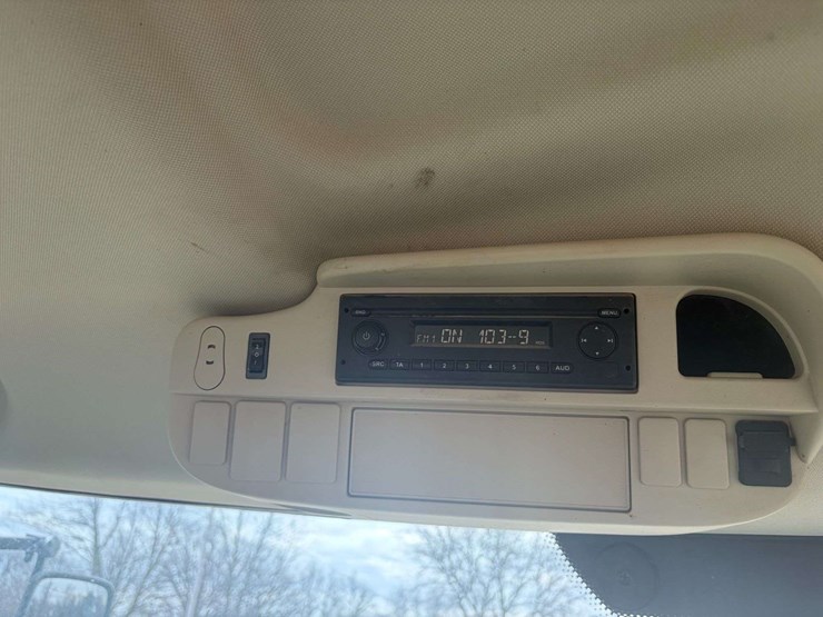 john-deere-6110r-image-22