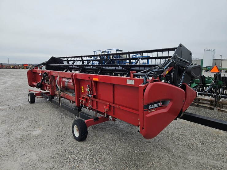 2013-case-ih-3020-image-10