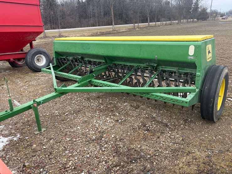 john-deere-8350-image-1