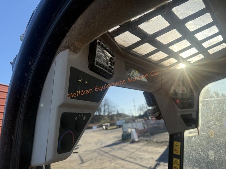 2012-jcb-260-eco-image-36