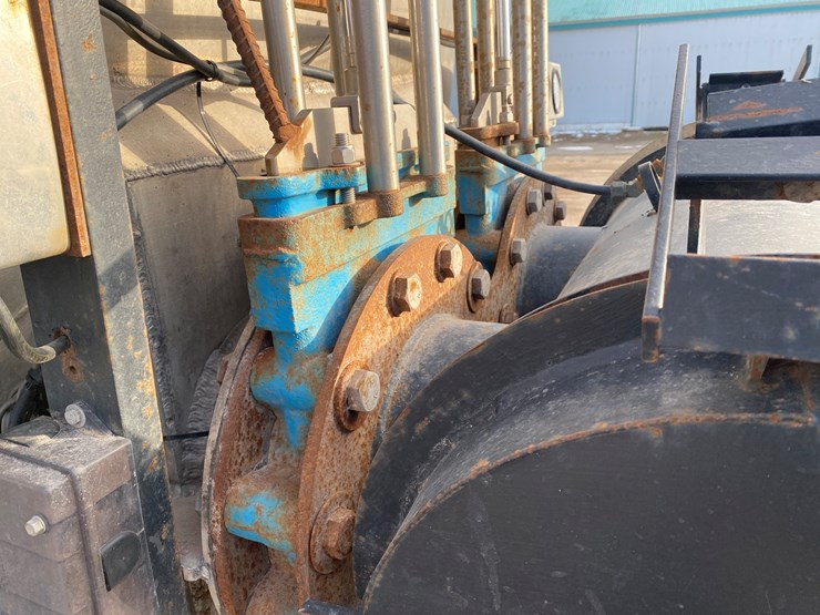 1980-trailmobile-tanker-image-25