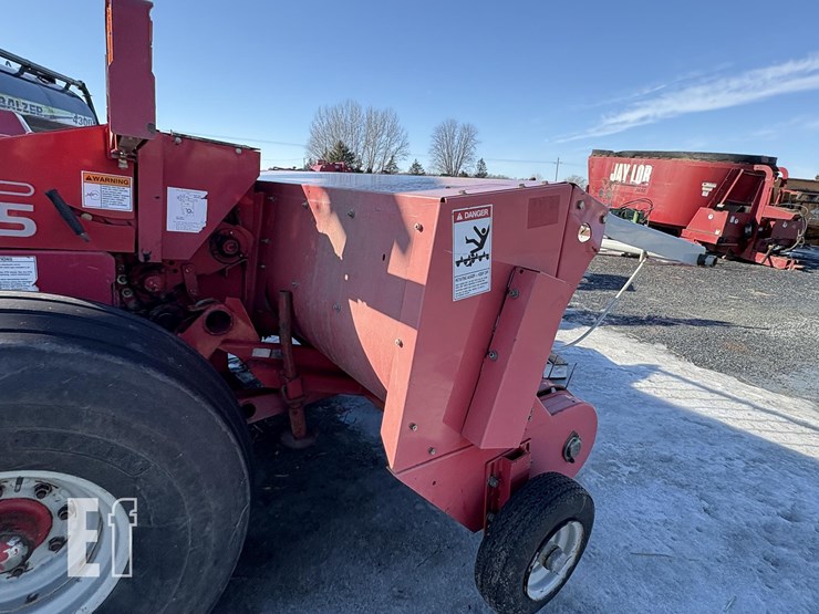 gehl-cb1085-image-15