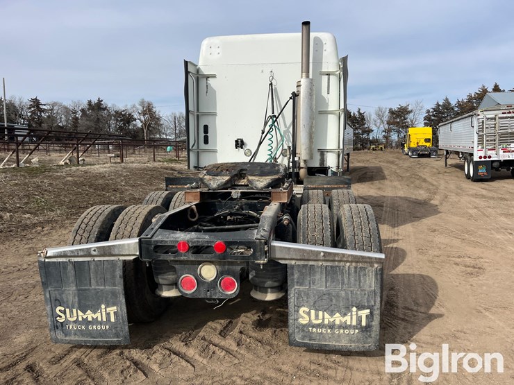 2006-freightliner-century-classic-cst120-t/a-truck-tractor-image-6