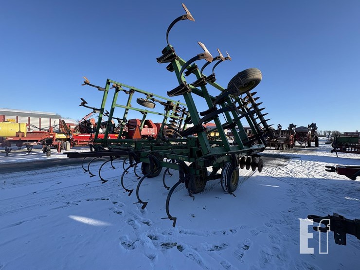 john-deere-724-image-6