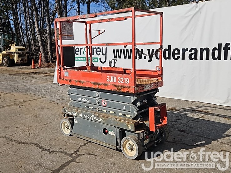 2017-skyjack-sjiii3219-image-3