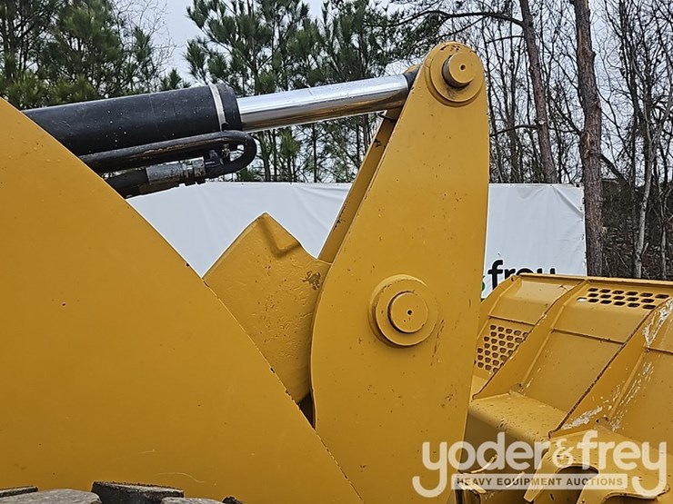 2021-caterpillar-930m-image-28