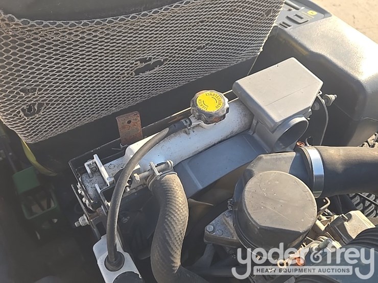 john-deere-72-image-28