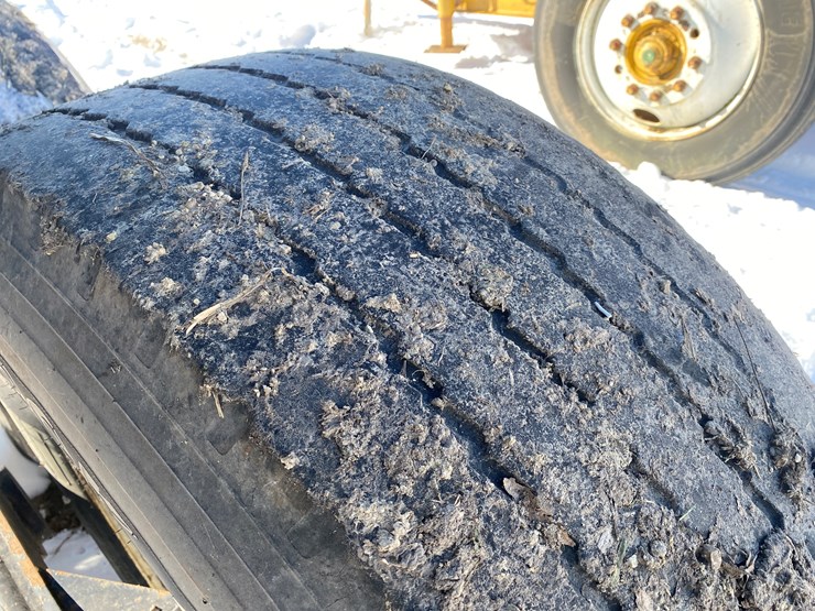 #1234-•-bazooka-farmstar-t/a-hose-reel-cart-(west-salem,-wi)-image-12