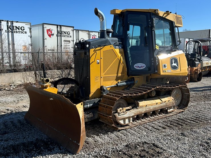 deere-550k-image-1