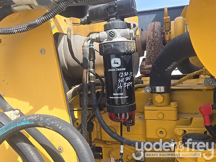 2014-deere-310k-ep-image-62