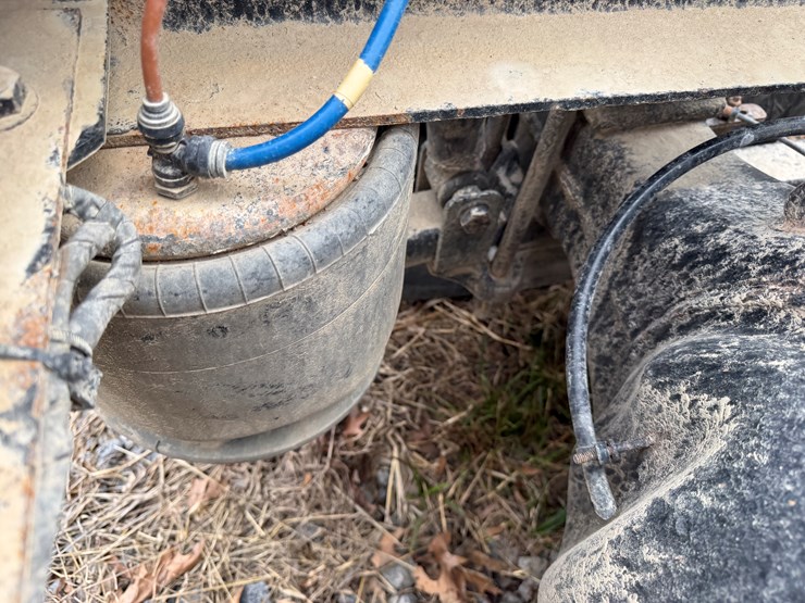 #40951-•-2019-freightliner-cascadia-t/a-daycab-truck-tractor-3akjhtdv5kskd3189-image-17